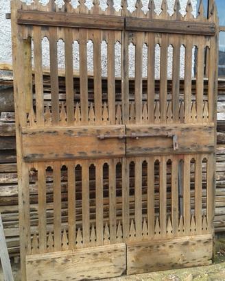 cancello in legno