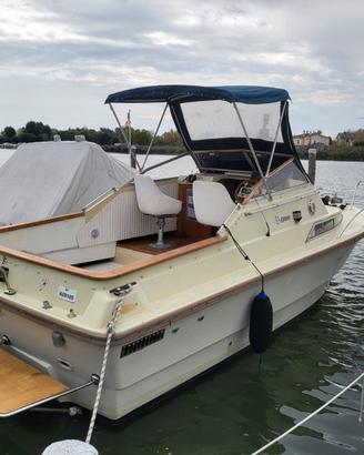 Fjord 24 refit 2 motori nuovi