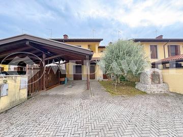 Villa a schiera a Maniago