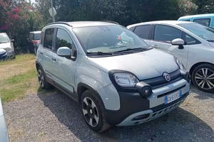 Fiat Panda Cross 1.0 FireFly S&S Hybrid Launch Edi