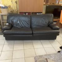 Divano letto in pelle