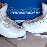 Pattini per pattinaggio artistico