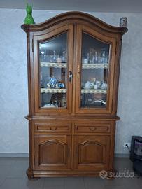 Mobili stile classico
