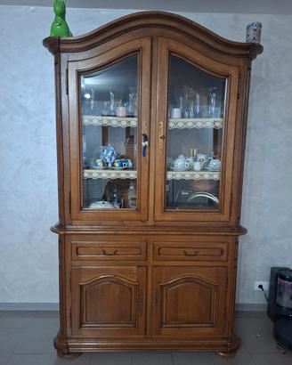Mobili stile classico