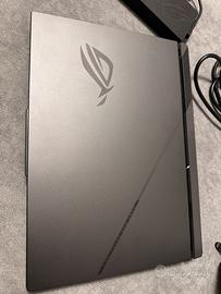 ASUS ROG STRIX G16 2025 5070TI RAYZEN9 32g RAM