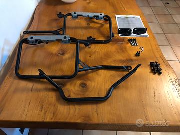 Telai laterali givi per tenere 700