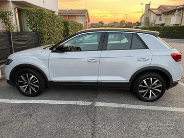 Volkswagen T-Roc 1.0 TSI Style 110 CV (2021)