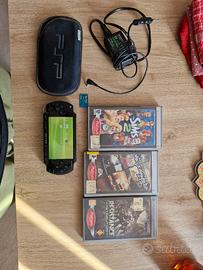 psp + 3 giochi + memorycard +
custodia