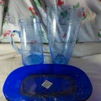 caraffa+vaso vetro azz.crackle+vassoio vetro blu