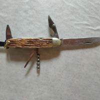 Coltellino multiuso