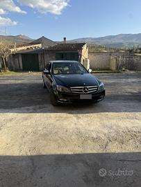 MERCEDES C220