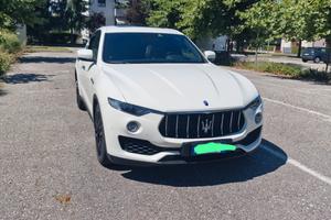 MASERATI Levante - 2018