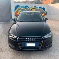 Audi A3 Sportback 3a serie Ultra 1600 tdi