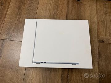 MacBook Air 13 M4  Nuovo Sigillato 16 Ram