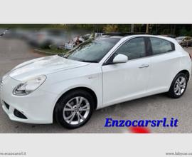 ALFA ROMEO Giulietta 1.6 JTDm-2 105 CV Distinctive