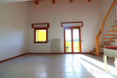 TARCENTO - TRICAMERE ALL'ULTIMO PIANO IN CLASSE C