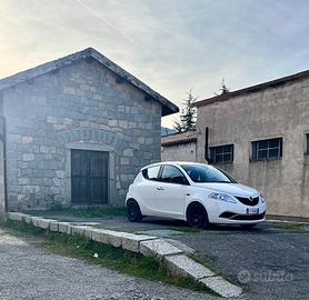 Lancia Ypsilon 1.3 multijet 95cv 2011