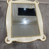 Tavolino con specchio barocco