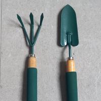 set da giardino in metallo verde e legno 