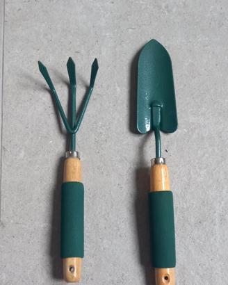 set da giardino in metallo verde e legno 