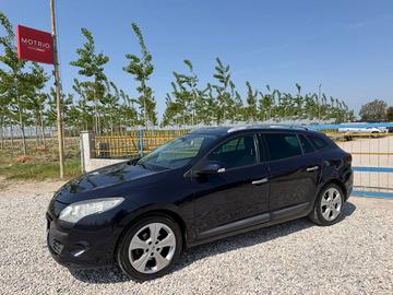 Renault Megane Mégane Coupé 2.0 CVT Dynamique