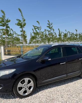 Renault Megane Mégane Coupé 2.0 CVT Dynamique