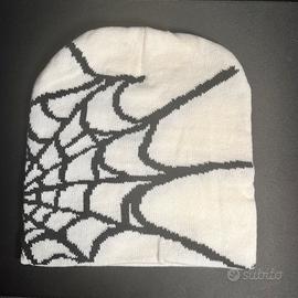 berretto ragnatela y2k