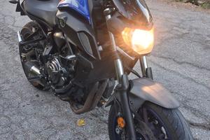 Yamaha mt 07   versione abs