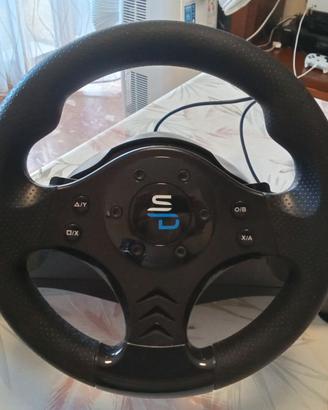 Volante completo di pedali PC e Consolle
