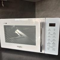 Microonde con Grill e auto pulizia