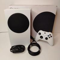 Xbox serie S completa poco usata solo digitale