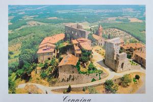 Cassero in borgo medievale incontaminato