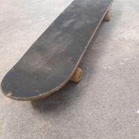 Skateboard