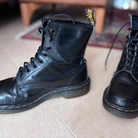 Dr. Martens nere anni ’90 – taglia 38 bellissime