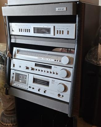 Mobile Stereo Akai