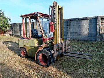 Carrello elevatore Clark c 500 ys 60 + acessori
