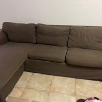 Divano piu poltrona in buone condizioni