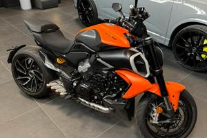 Ducati Diavel KM 8000