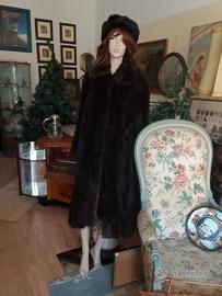 pelliccia e cappello 