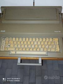 Macchina da scrivere elettronica Olivetti 