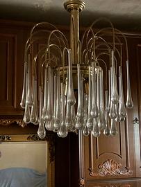 Lampadario in vetro a goccia