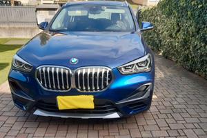BMW X1  sDrive 2.0i