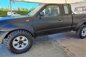 Nissan Navara KING CAB 2.5 TD 2 PORTE 4 POSTI