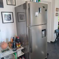 frigorifero Samsung con dispenser acqua