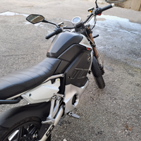 Moto elettrica super soco