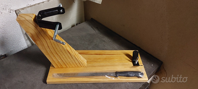 Porta Prosciutto Morsa in legno con Coltello