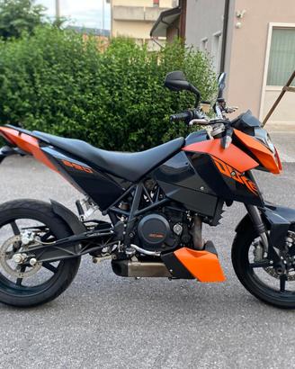 ktm Duke 690 tagliandi ufficiali con fatture 