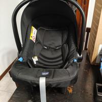 ovetto + base isofix della. Chicco
