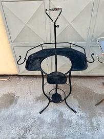 Antico portacatino toilette in ferro battuto