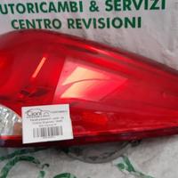 KIA Carens IV 13+ Fanale posteriore destro
